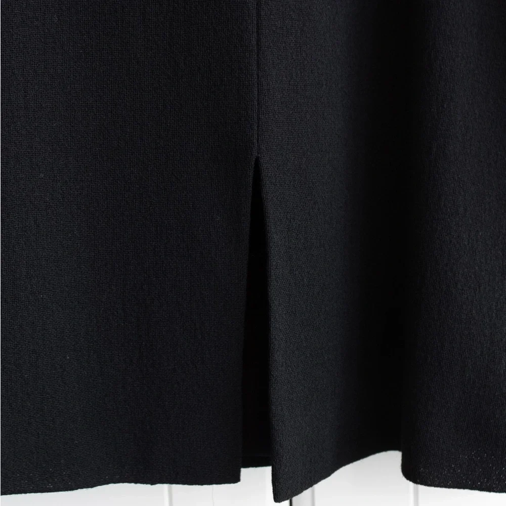 Iconic Chanel Vintage S/S 1995 Barbie Cropped Red Black 95P Jacket Skirt Suit - Picture 16 of 17